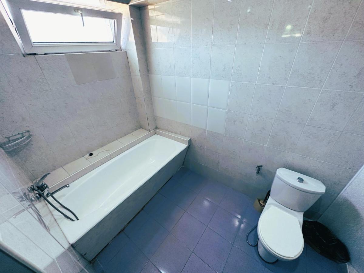 G Bakuri Hotell Batumi Exteriör bild