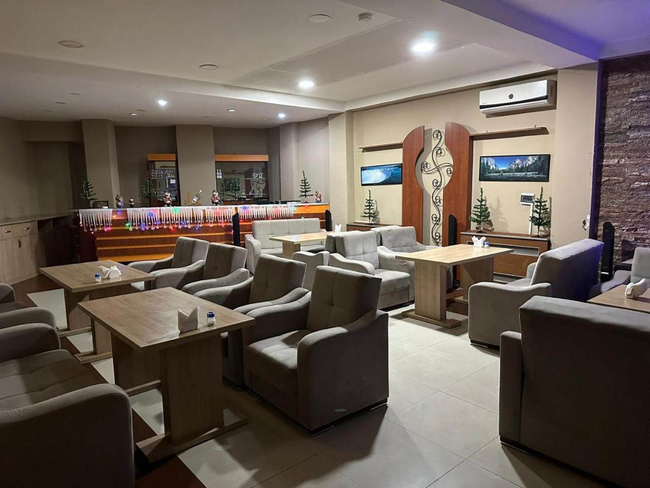 G Bakuri Hotell Batumi Exteriör bild